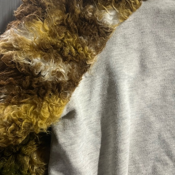 Fur Sleeved Sweatshirt By Rehab Small - Picture 12 of 15